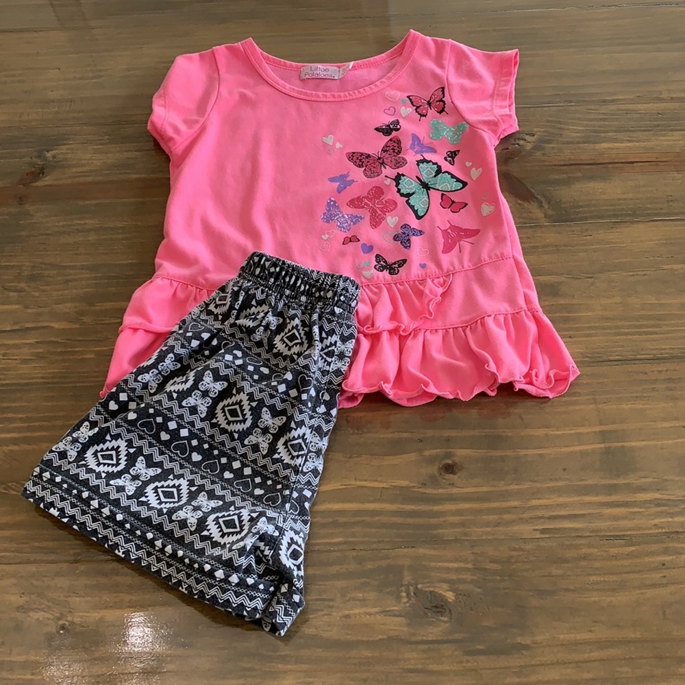 Little Potatoes outfit. Size 5/6.